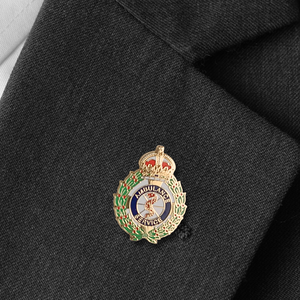 Ambulance Service Pin Badge – King’s Crown