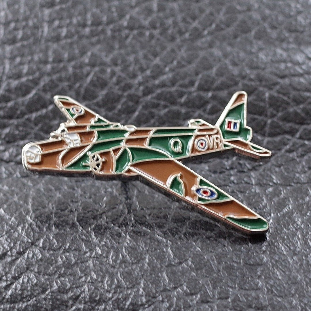 WW2 Wellington Bomber Plane Enamel Badge