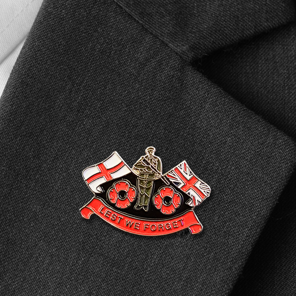 Lest We Forget British Flags Badge