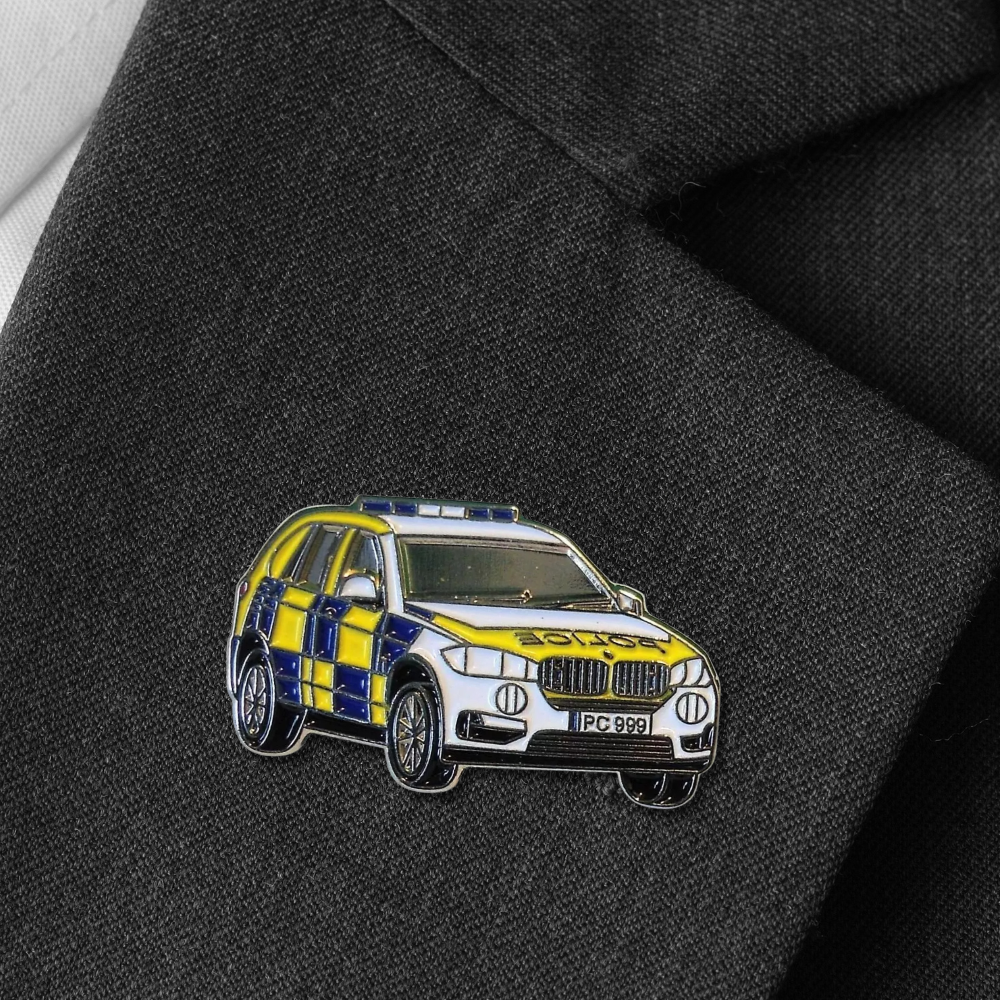 UK Police Squad Car Pin Badge